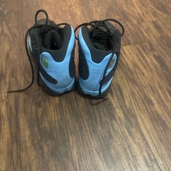 Jordan sz 6.5y - Picture 3 of 4